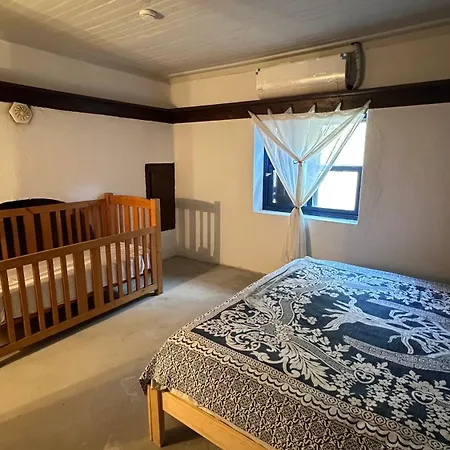 Togo Iztuzu Stonehouse-3 Alpesi faház *